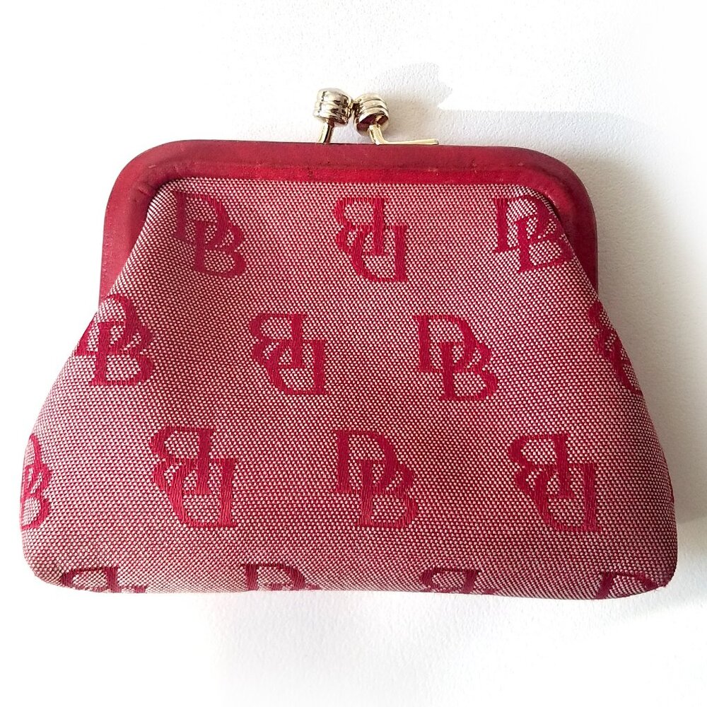 Vintage Dooney & Bourke Signature Jaguar Red Kiss Lock Coin Wallet